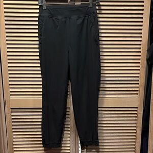 Lululemon Cropped Adapted State Cropped Jogger, Size 4